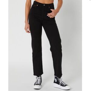 Levi’s Womens 2& Black Button Fly Corduroy Ribcage Ankle Straight Jeans